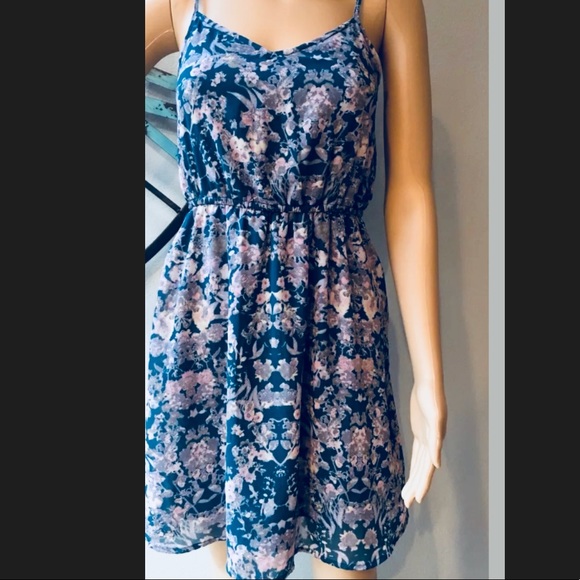 MAKE AN OFFER‼️ French’s Summer Dress Size S - Picture 2 of 4